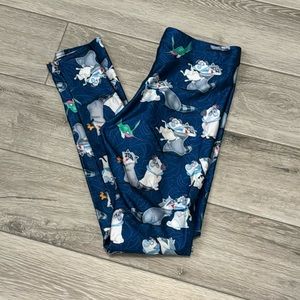 BlackMilk Pocahontas Meeko & Friends Leggings size Medium